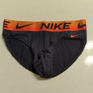 Nike Black and Orange Men's Briefs